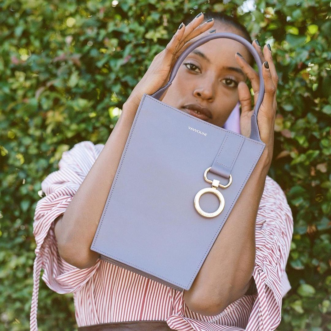Black Owned Handbag Brands: VAVVOUNE